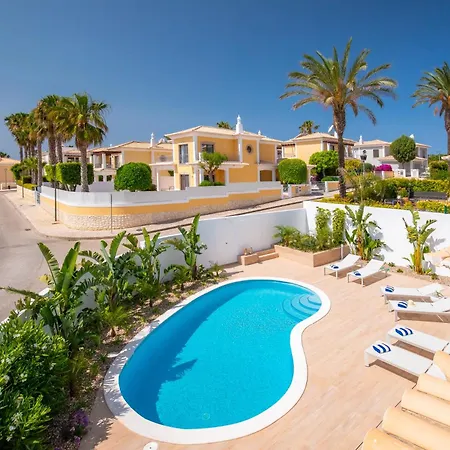 Tropical By Blue Diamond 21 Villa