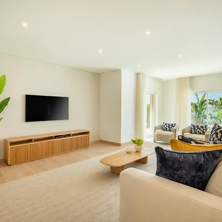 Villa Tropical By Blue Diamond 21 *