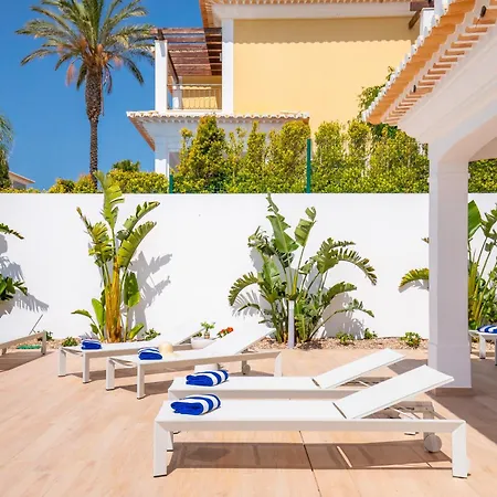 Tropical By Blue Diamond 21 Vila *