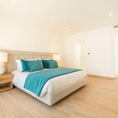 Villa Tropical By Blue Diamond 21 Lagos