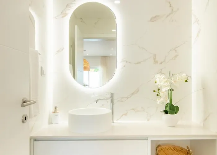 Tropical By Blue Diamond 21 * ラゴス